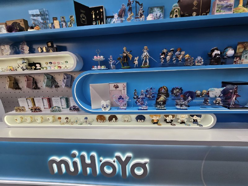 米哈游大楼！来上海怎么能不参观一下米哈游呢😘😘🥹